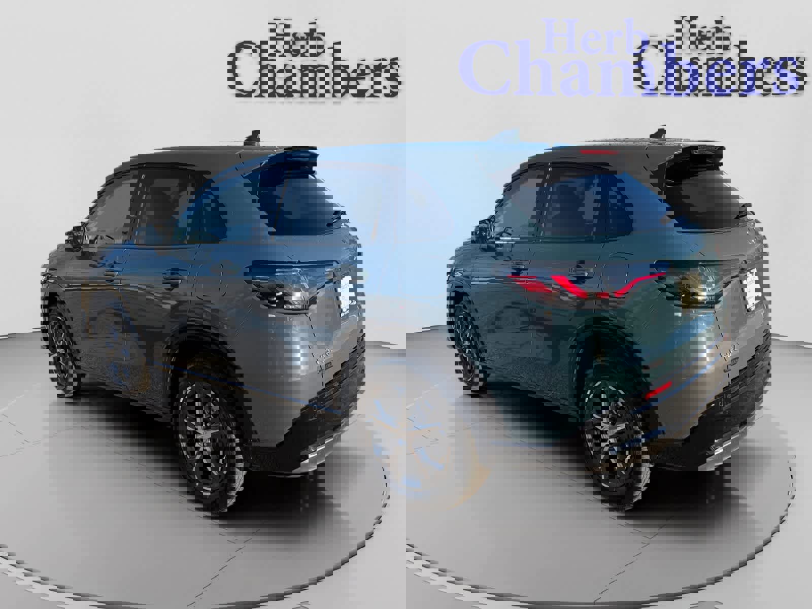 Used 2023 Honda HR-V EX-L image 3