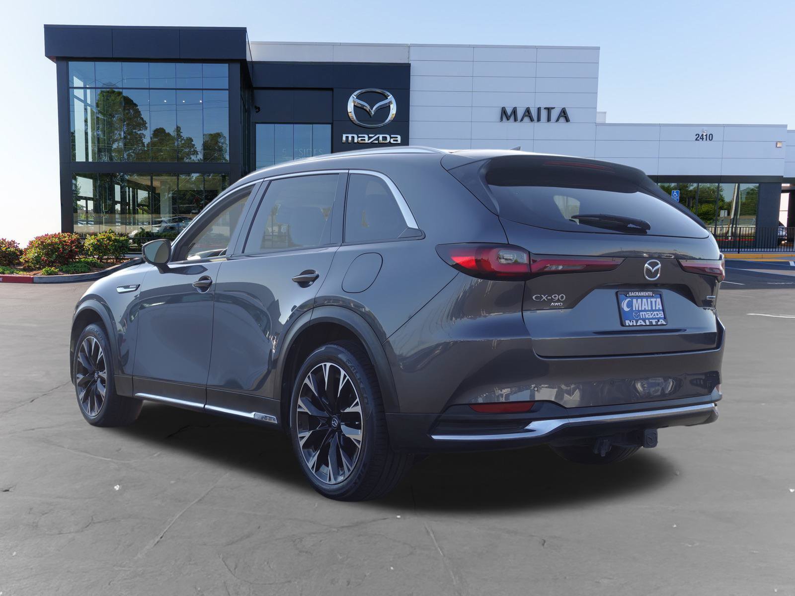 Used 2024 MAZDA CX-90 Plug-In Hybrid w/ Premium Plus AWD/4WD image 6