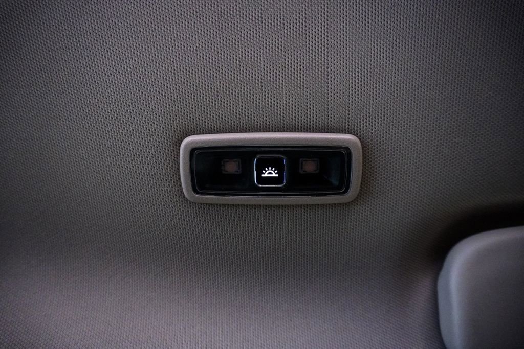 Used 2024 Lincoln Aviator Reserve image 11