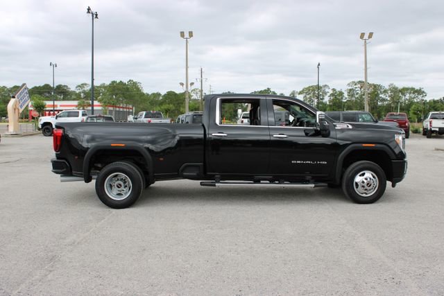 Used 2022 GMC Sierra 3500 Denali w/ Denali Ultimate Package AWD/4WD image 14