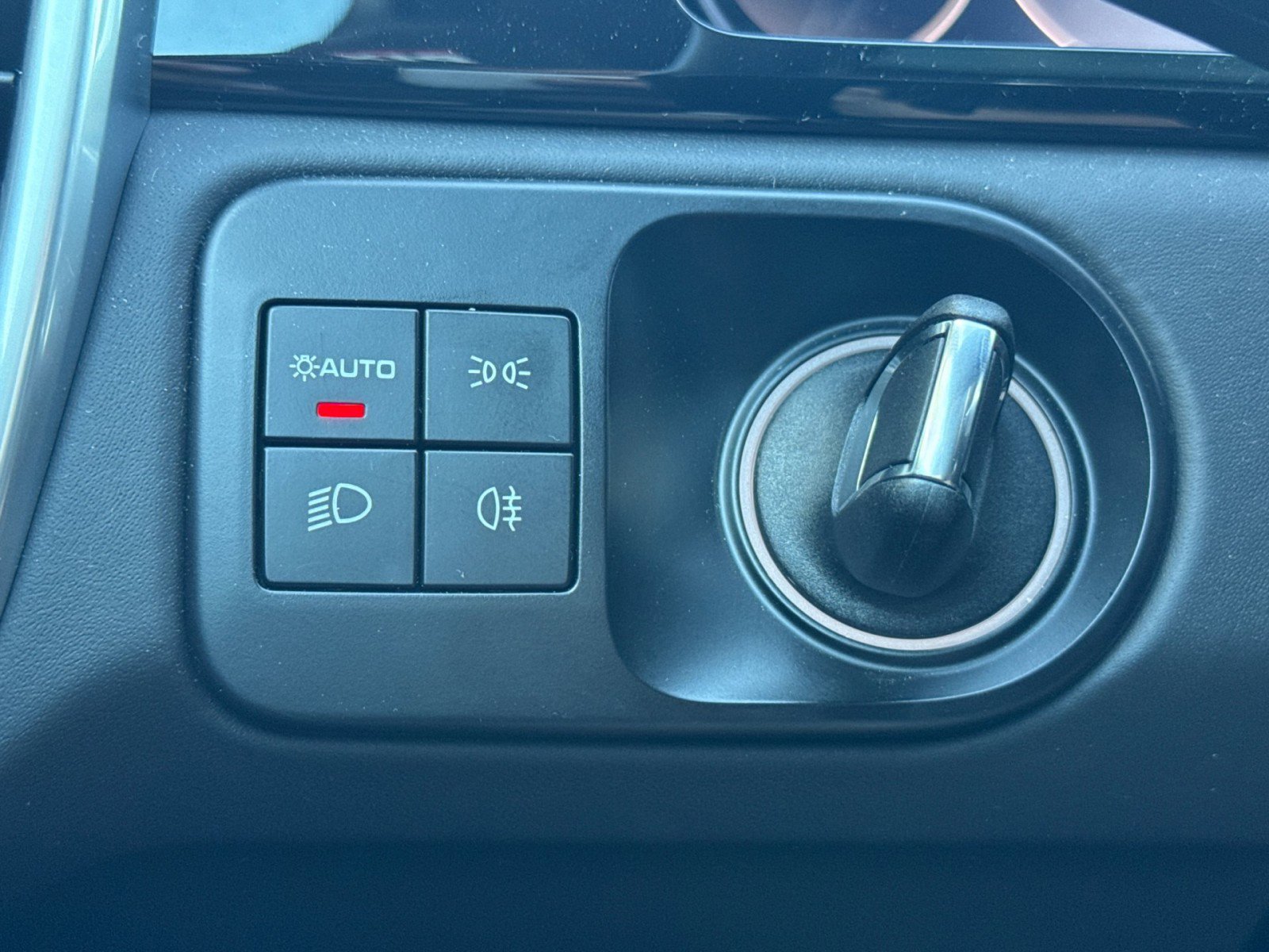 Certified 2023 Porsche Cayenne Turbo image 23