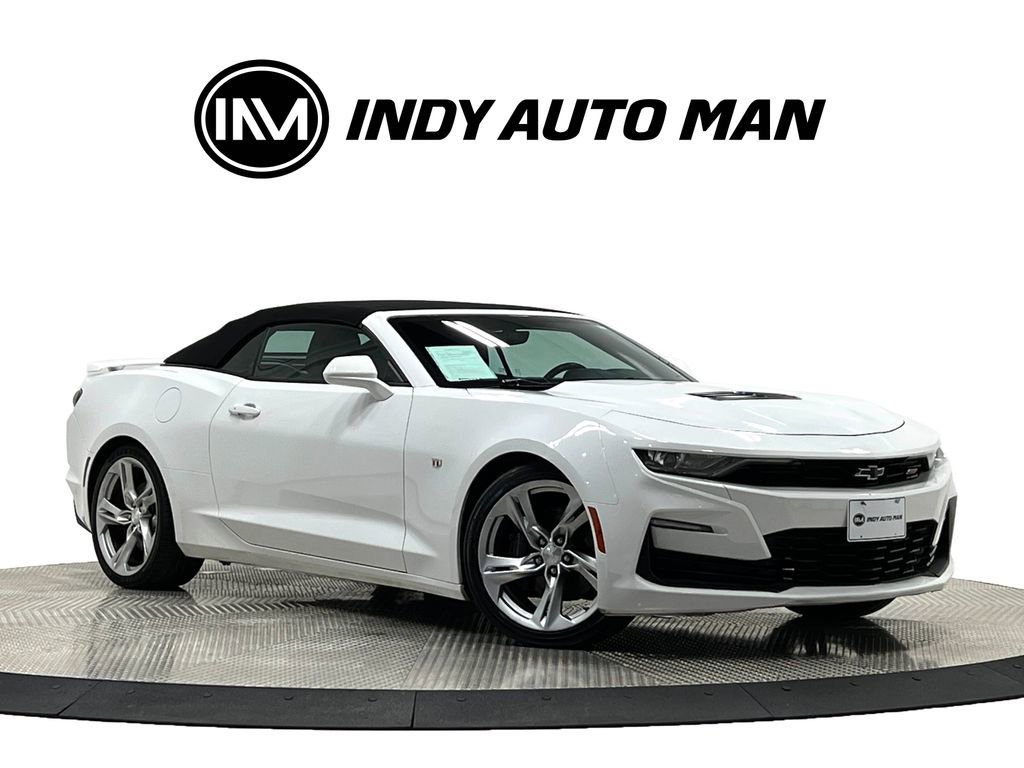 Used 2020 Chevrolet Camaro SS image 2