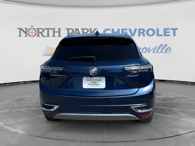 Certified 2022 Buick Envision Avenir w/ Technology Package II FWD image 4