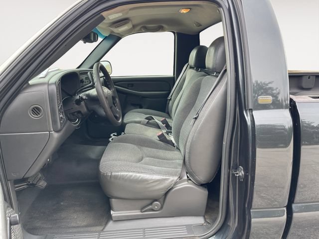 Used 2003 Chevrolet Silverado 1500 2WD Regular Cab w/ Exterior Appearance Package image 9