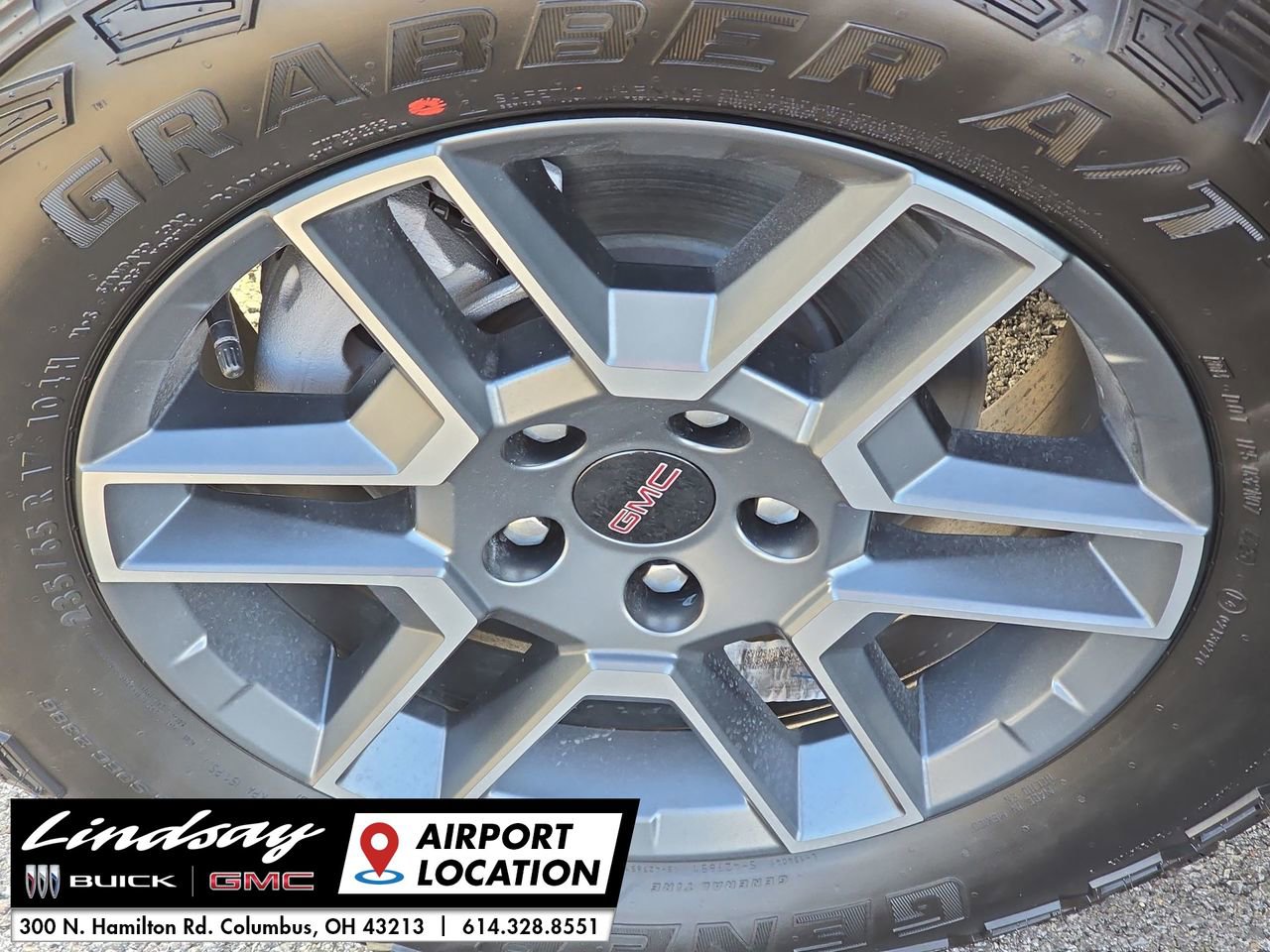 New 2026 GMC Terrain AT4 w/ Convenience Package III image 33