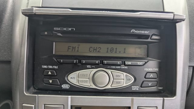 Used 2006 Scion tC FWD image 31