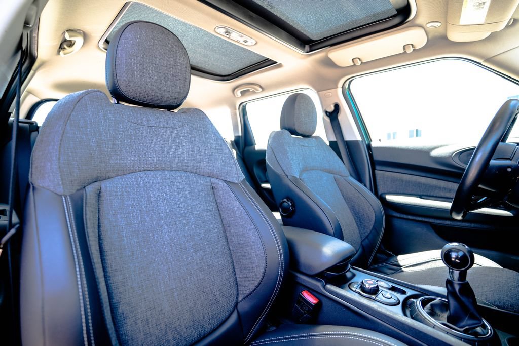 Used 2016 MINI Cooper Clubman FWD image 17