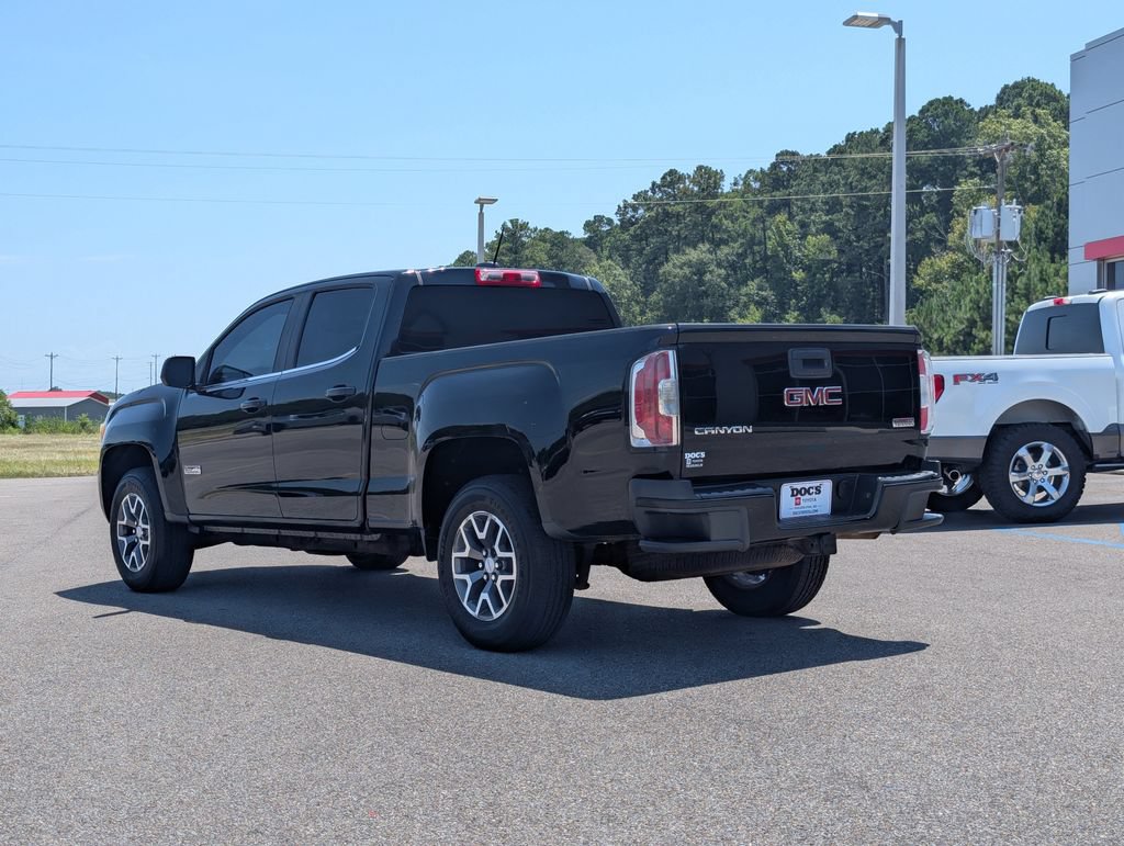 Used 2015 GMC Canyon SLE w/ All-Terrain Package AWD/4WD image 3