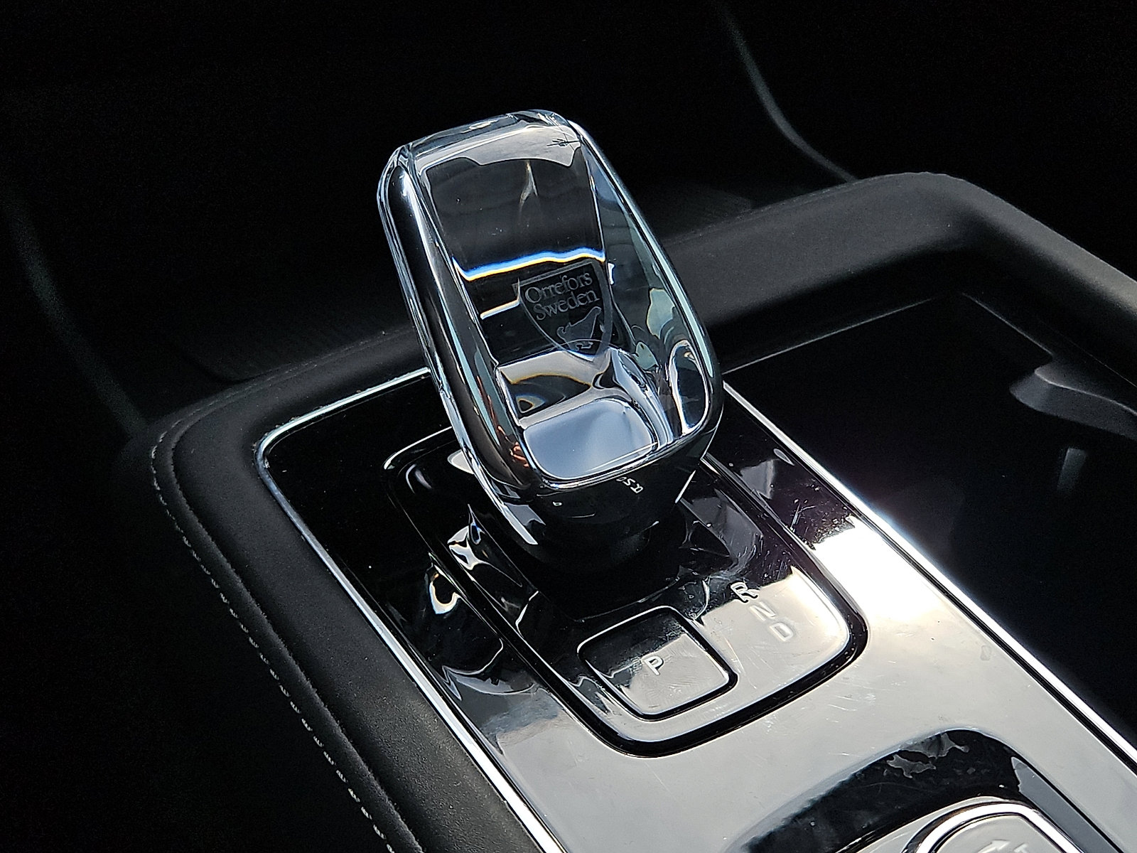 Certified 2025 Volvo XC90 T8 Ultra w/ Protection Package Premier image 15