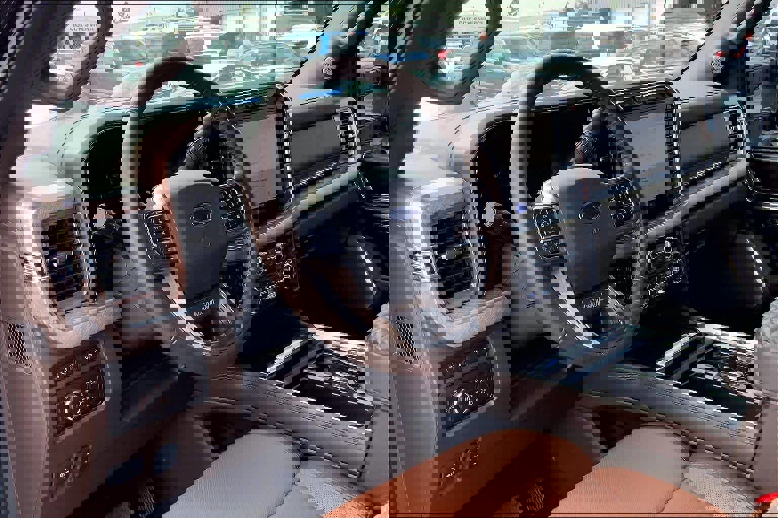 Used 2024 Ford F250 King Ranch w/ Chrome Package image 18