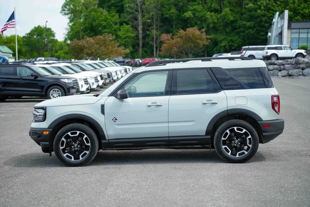 Used 2023 Ford Bronco Sport Outer Banks AWD/4WD image 8