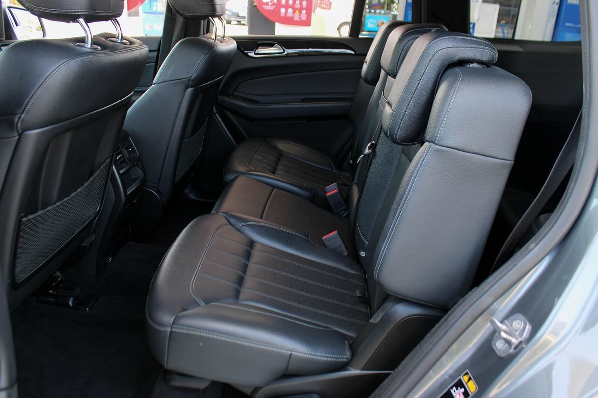Used 2018 Mercedes-Benz GLS 450 4MATIC image 18