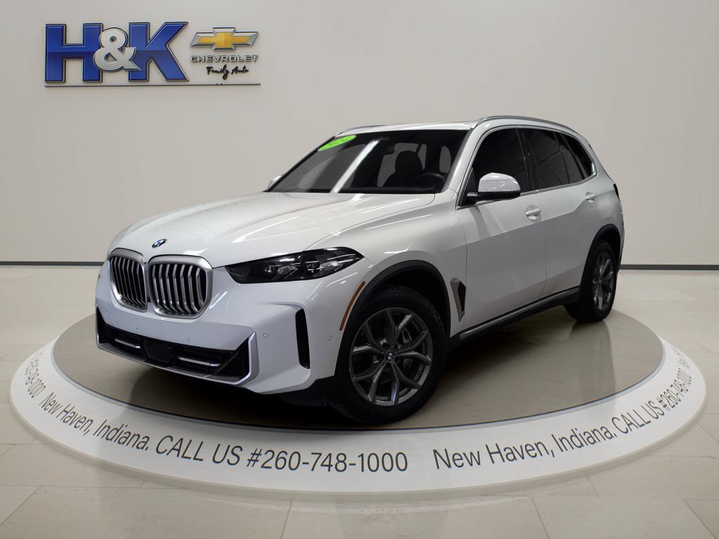 Used 2024 BMW X5 xDrive40i AWD/4WD image 3