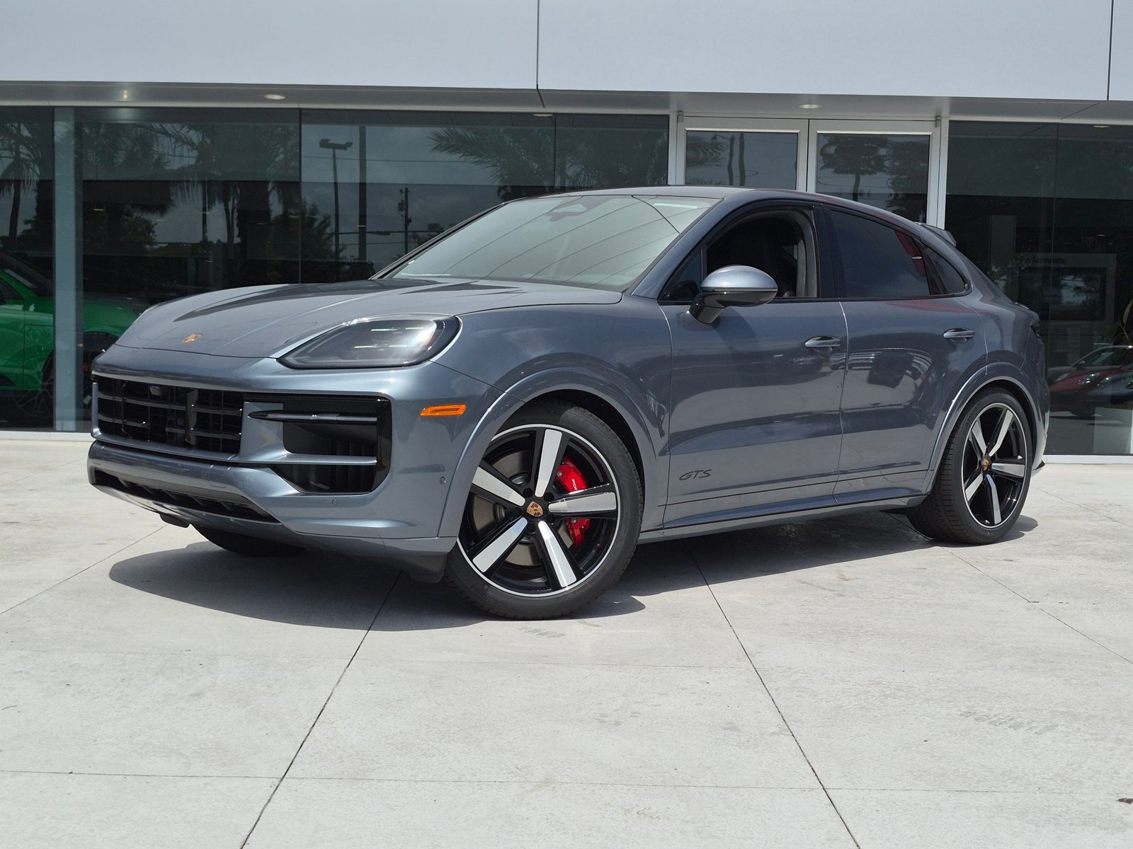 New 2026 Porsche Cayenne GTS AWD/4WD image 1
