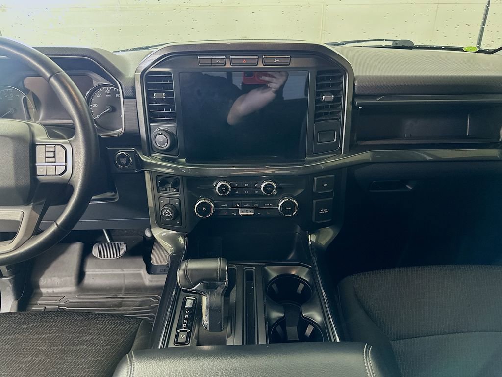 Used 2022 Ford F150 XLT w/ Equipment Group 302A High image 17