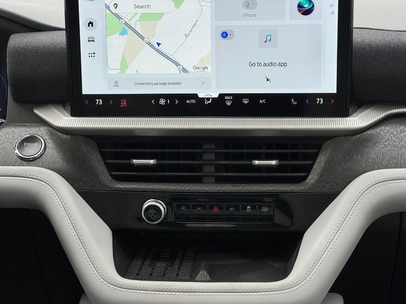 Used 2025 Ford Explorer Platinum w/ Ultimate Package image 14