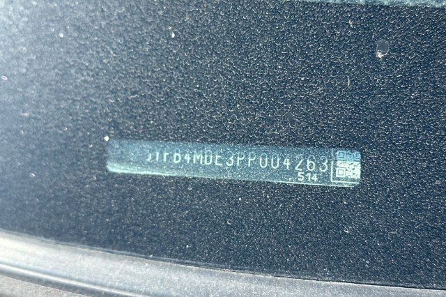 Used 2023 Toyota Corolla LE FWD image 3