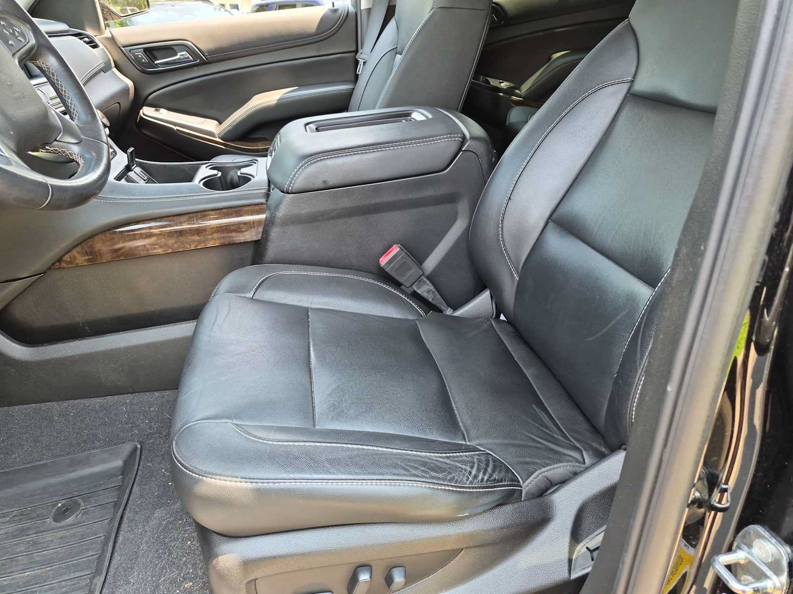 Used 2020 Chevrolet Tahoe LT AWD/4WD image 16