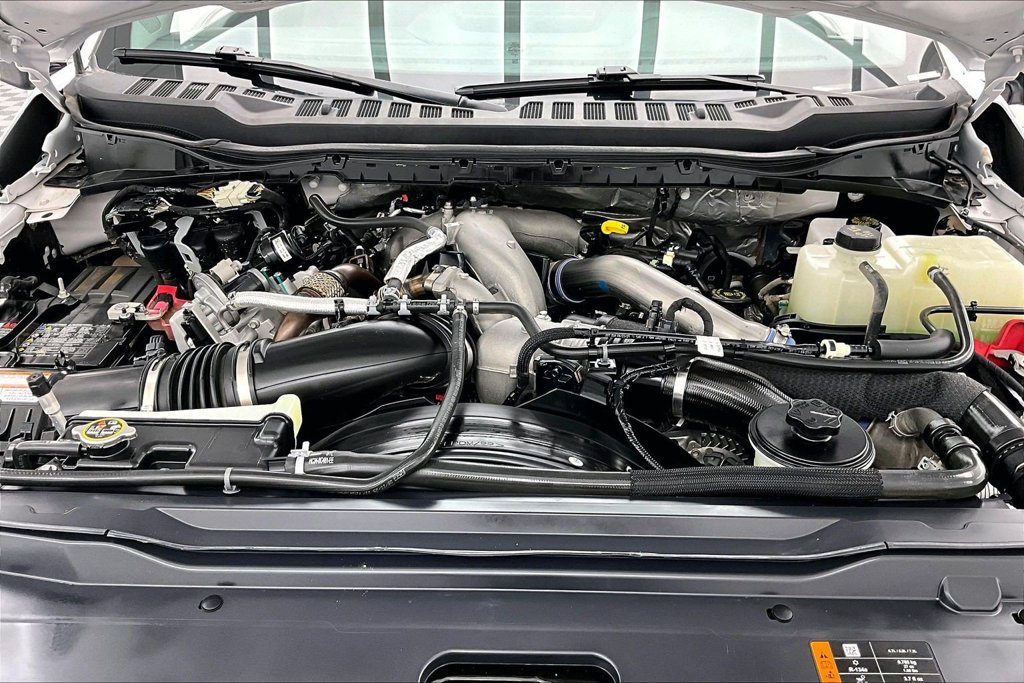 Certified 2025 Ford F350 XLT w/ FX4 Off-Road Package AWD/4WD image 10