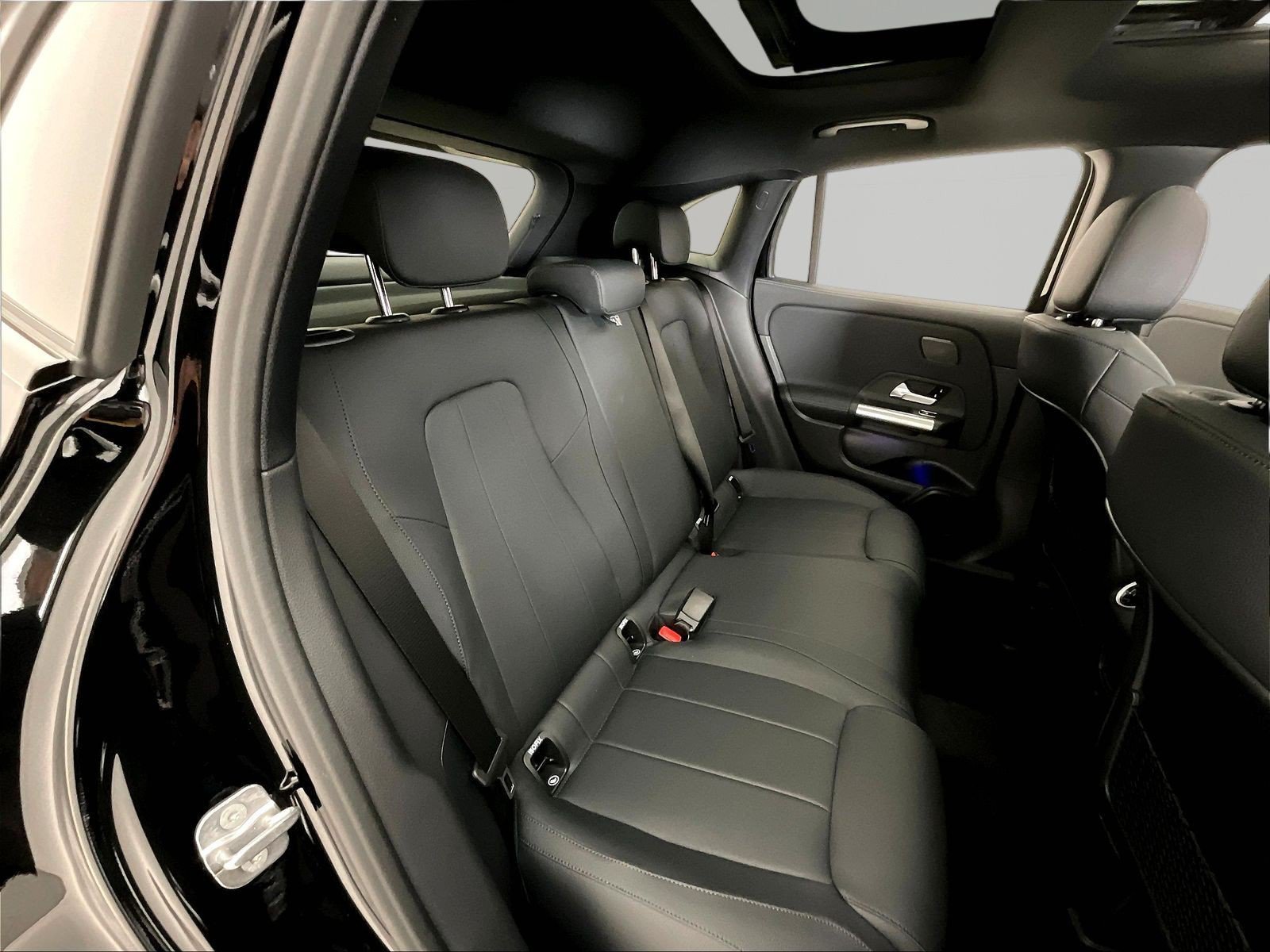 New 2026 Mercedes-Benz GLA 250 4MATIC image 19