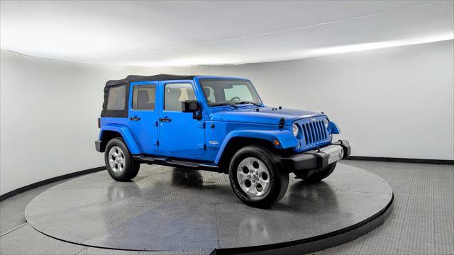 Used 2015 Jeep Wrangler Unlimited Sahara w/ Connectivity Group image 9
