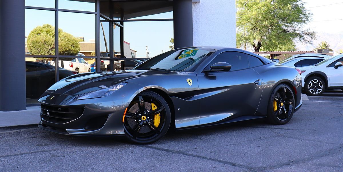 Used 2020 Ferrari Portofino RWD image 3