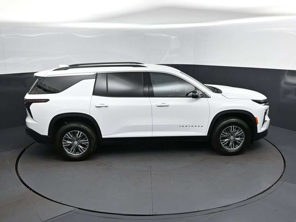 New 2026 Chevrolet Traverse LT FWD image 35