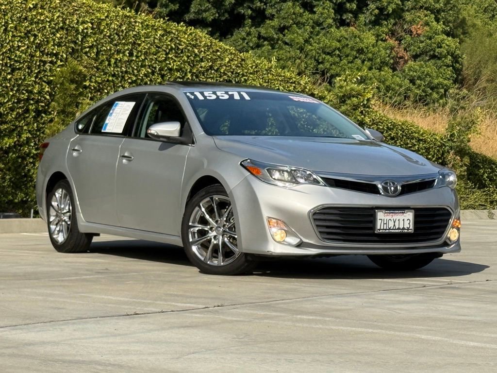 Used 2014 Toyota Avalon Limited image 1