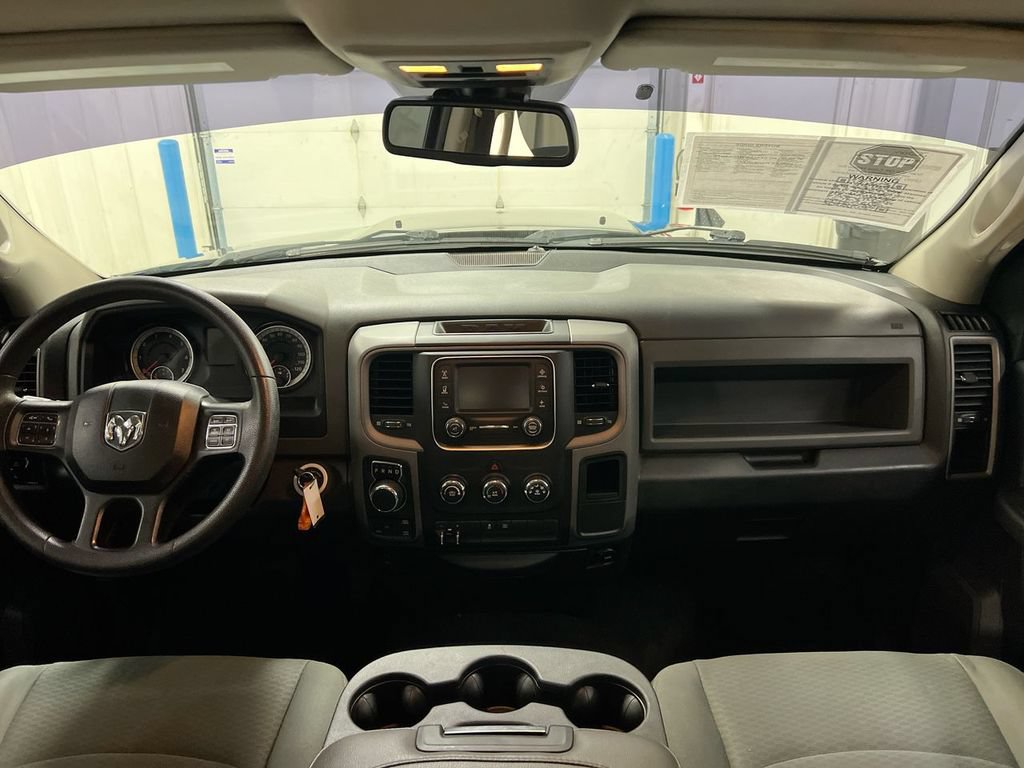 Used 2016 RAM 1500 Express w/ Black Ram 1500 Express Group AWD/4WD image 10