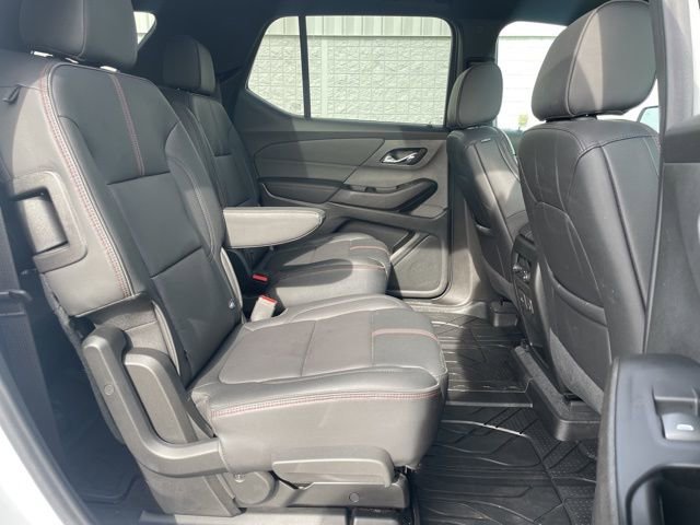 Used 2024 Chevrolet Traverse RS w/ LPO, Floor Liner Package AWD/4WD image 15