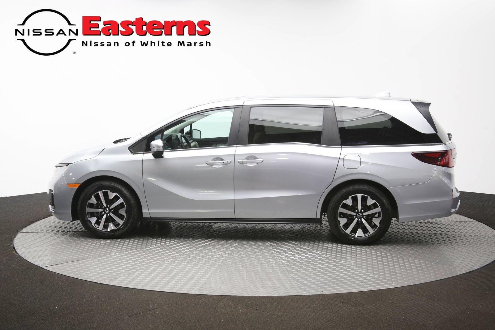 Used 2025 Honda Odyssey EX-L image 61