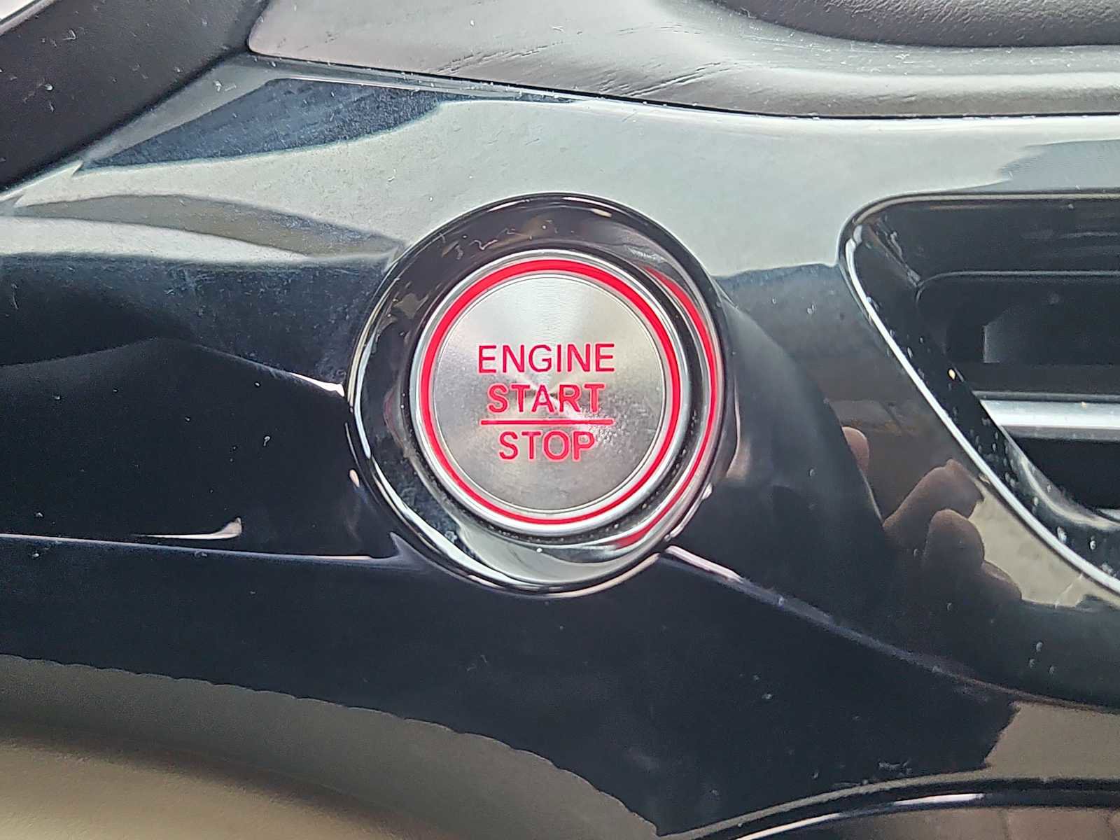 Used 2022 Acura MDX SH-AWD w/ Advance Package image 24