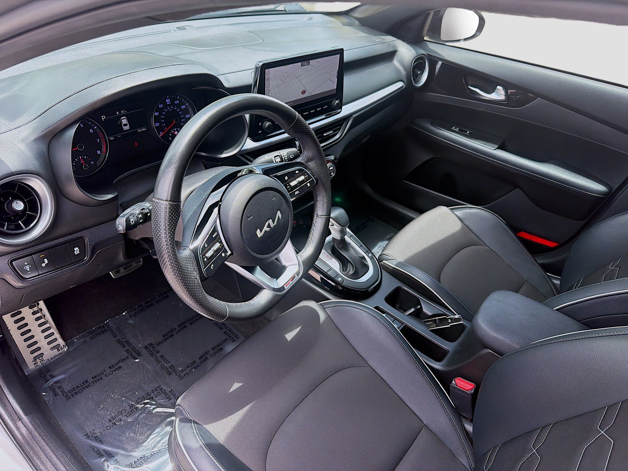 Used 2023 Kia Forte GT-Line w/ GT-Line Technology Package FWD image 9