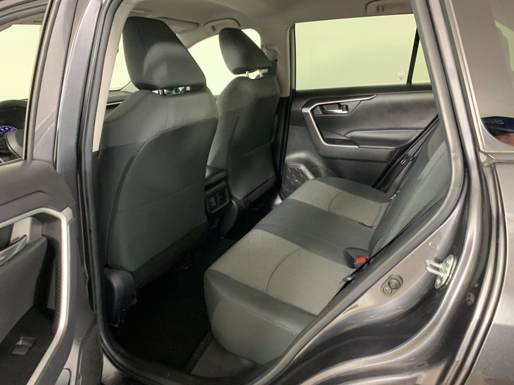 Used 2021 Toyota RAV4 XLE w/ XLE Grade Weather Package image 32