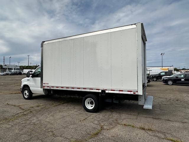 New 2024 Ford E-450 and Econoline 450 Super Duty w/ Power Windows & Locks Group image 7