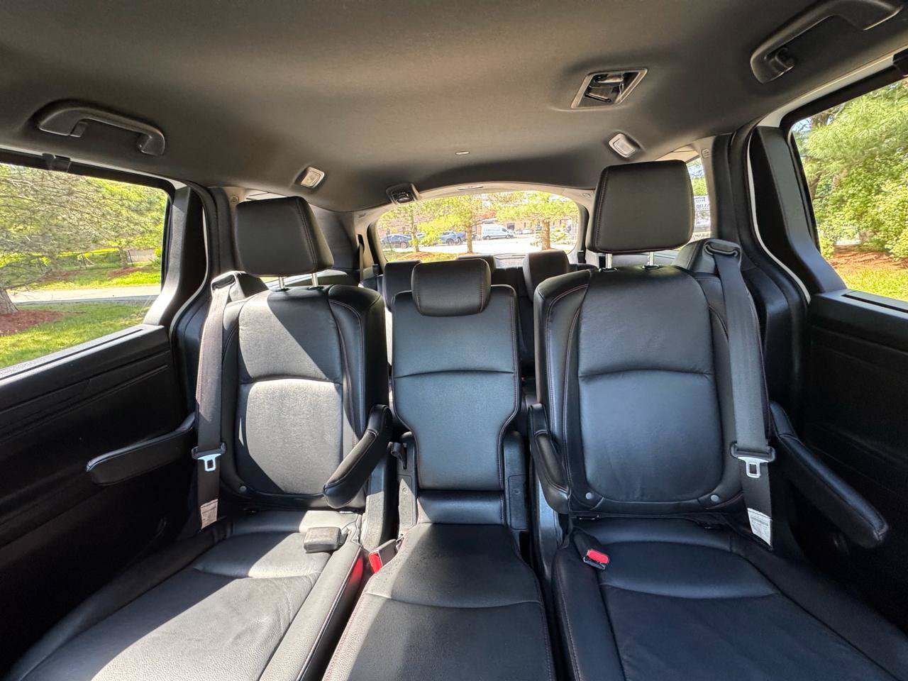 Used 2025 Honda Odyssey Sport-L image 18