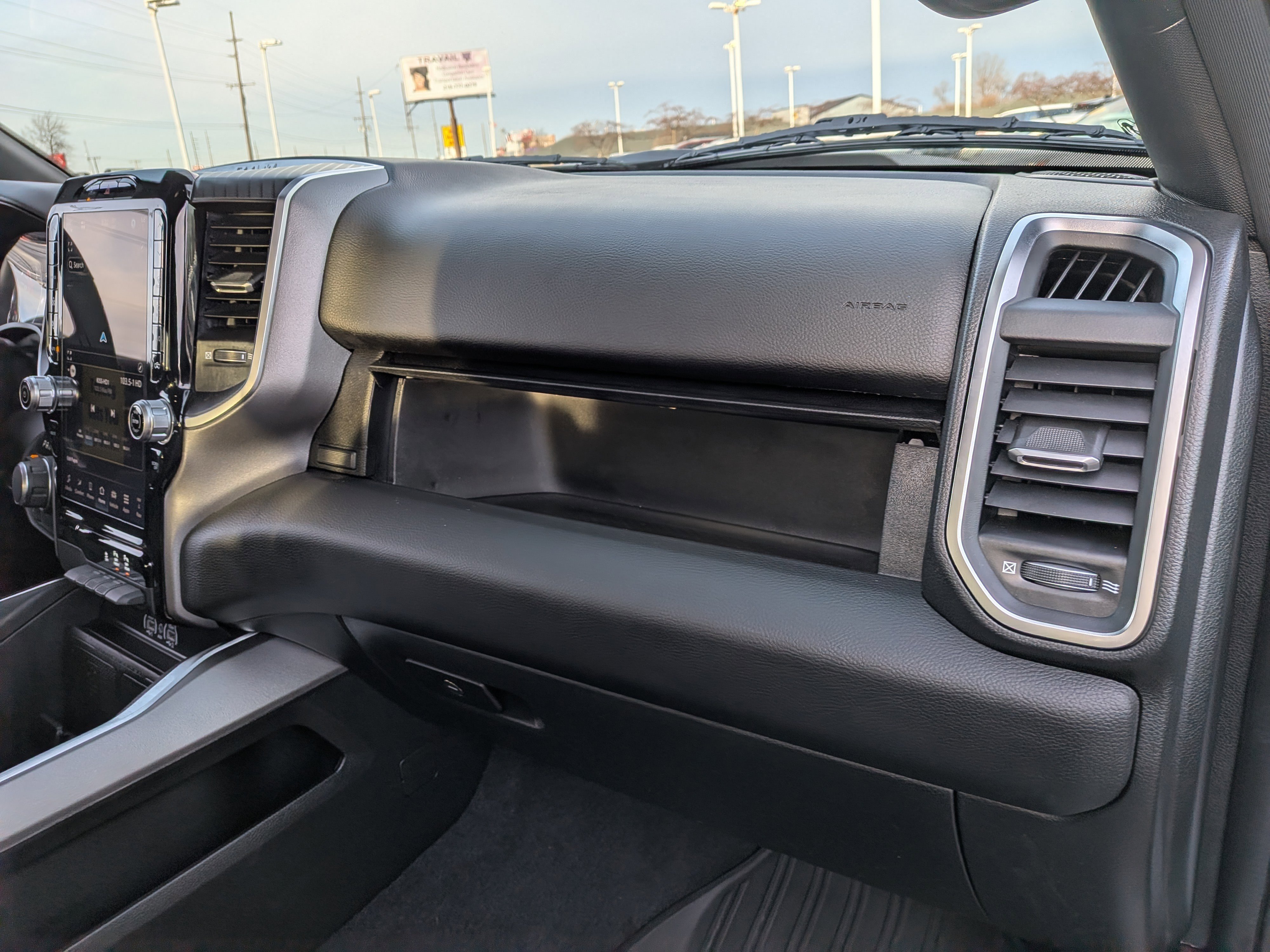 Used 2025 RAM 1500 Big Horn image 24