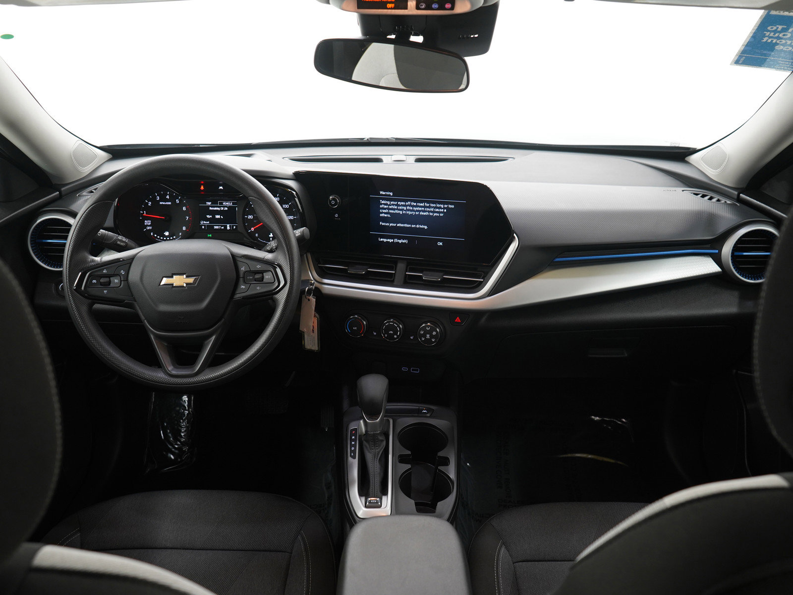 Used 2024 Chevrolet Trax LS w/ LS Convenience Package image 14