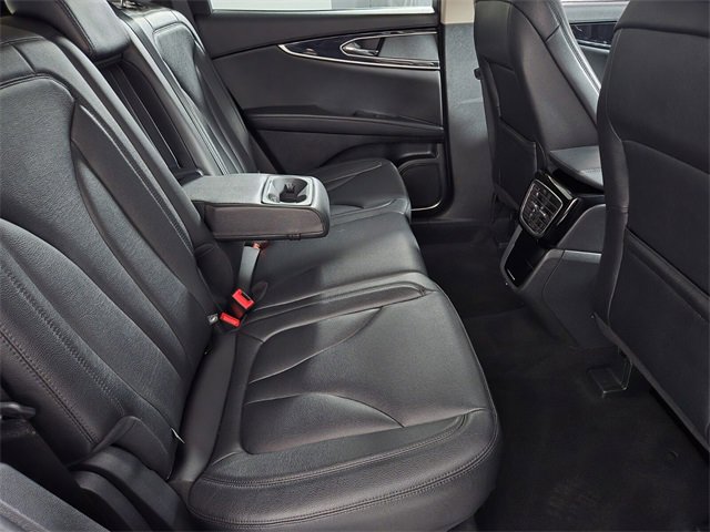 Certified 2022 Lincoln Nautilus AWD w/ Premium Package image 15