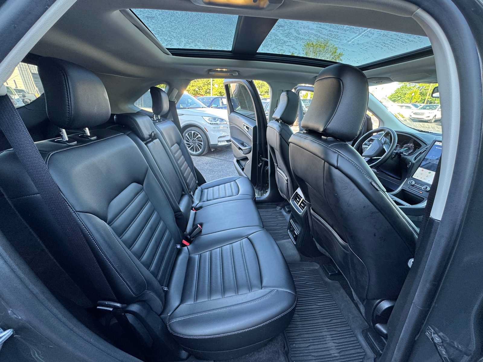 Used 2024 Ford Edge SEL w/ Convenience Package AWD/4WD image 33
