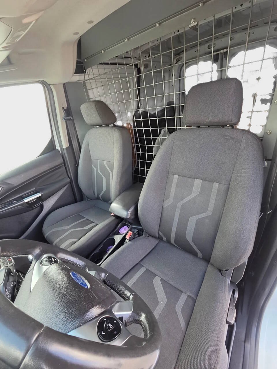 Used 2015 Ford Transit Connect XLT FWD image 10