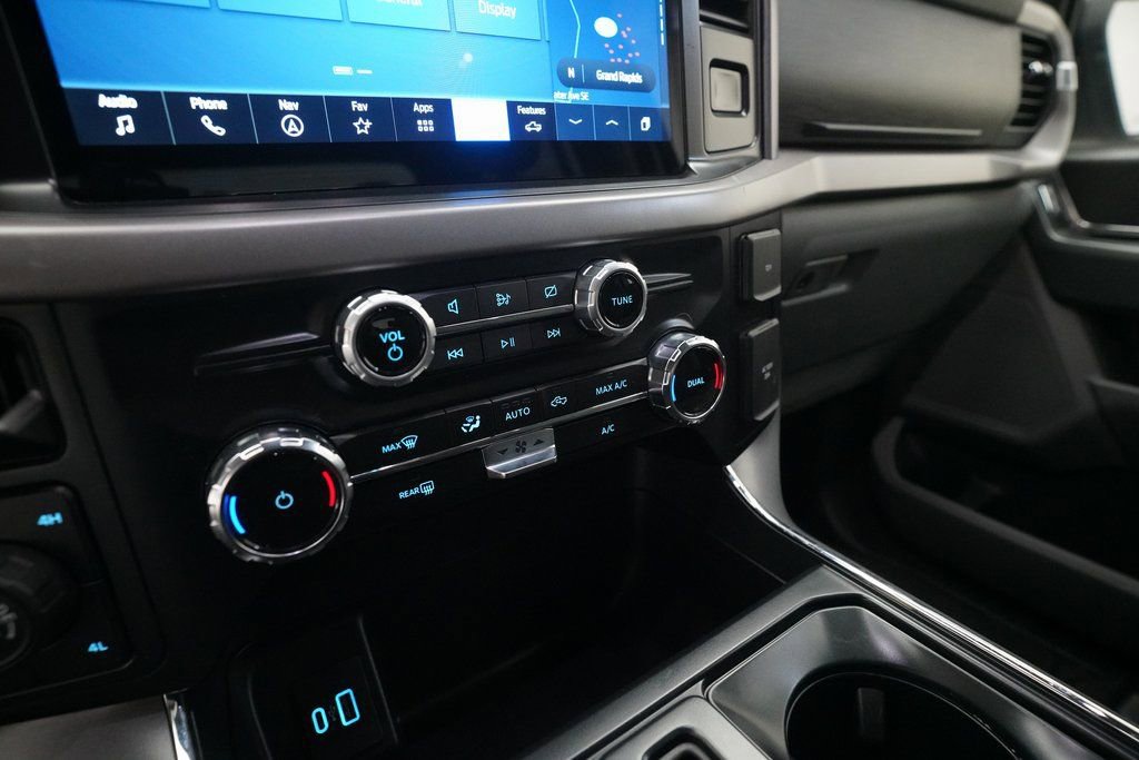 Used 2024 Ford F150 XLT w/ Mobile Office Package image 19