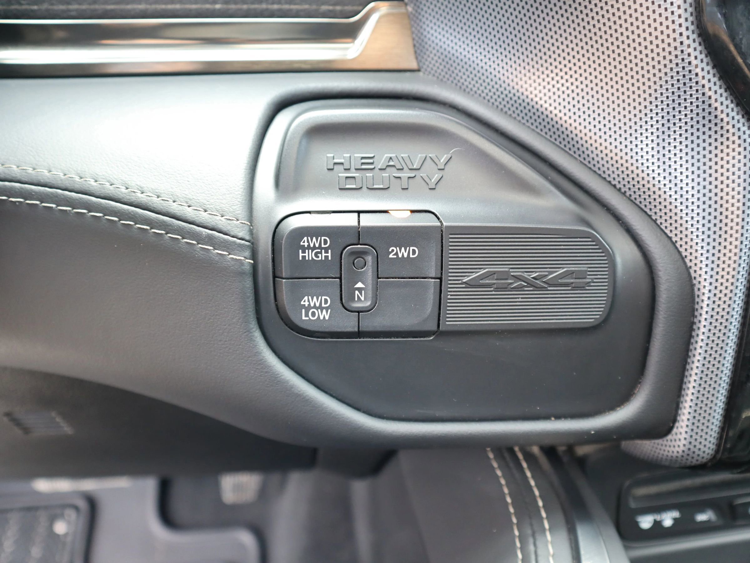 Used 2019 RAM 2500 Limited image 20