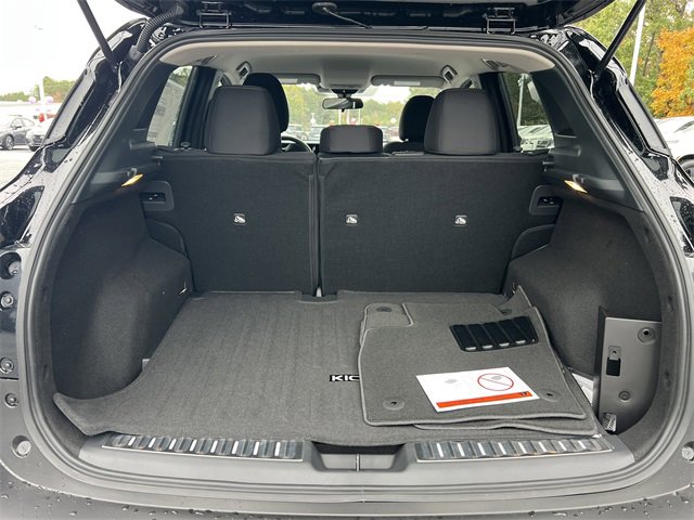 New 2026 Nissan Kicks SV w/ Illumination Package image 20