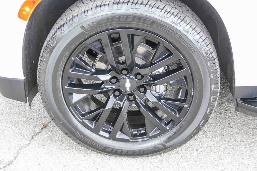 Used 2021 Chevrolet Tahoe High Country RWD image 9