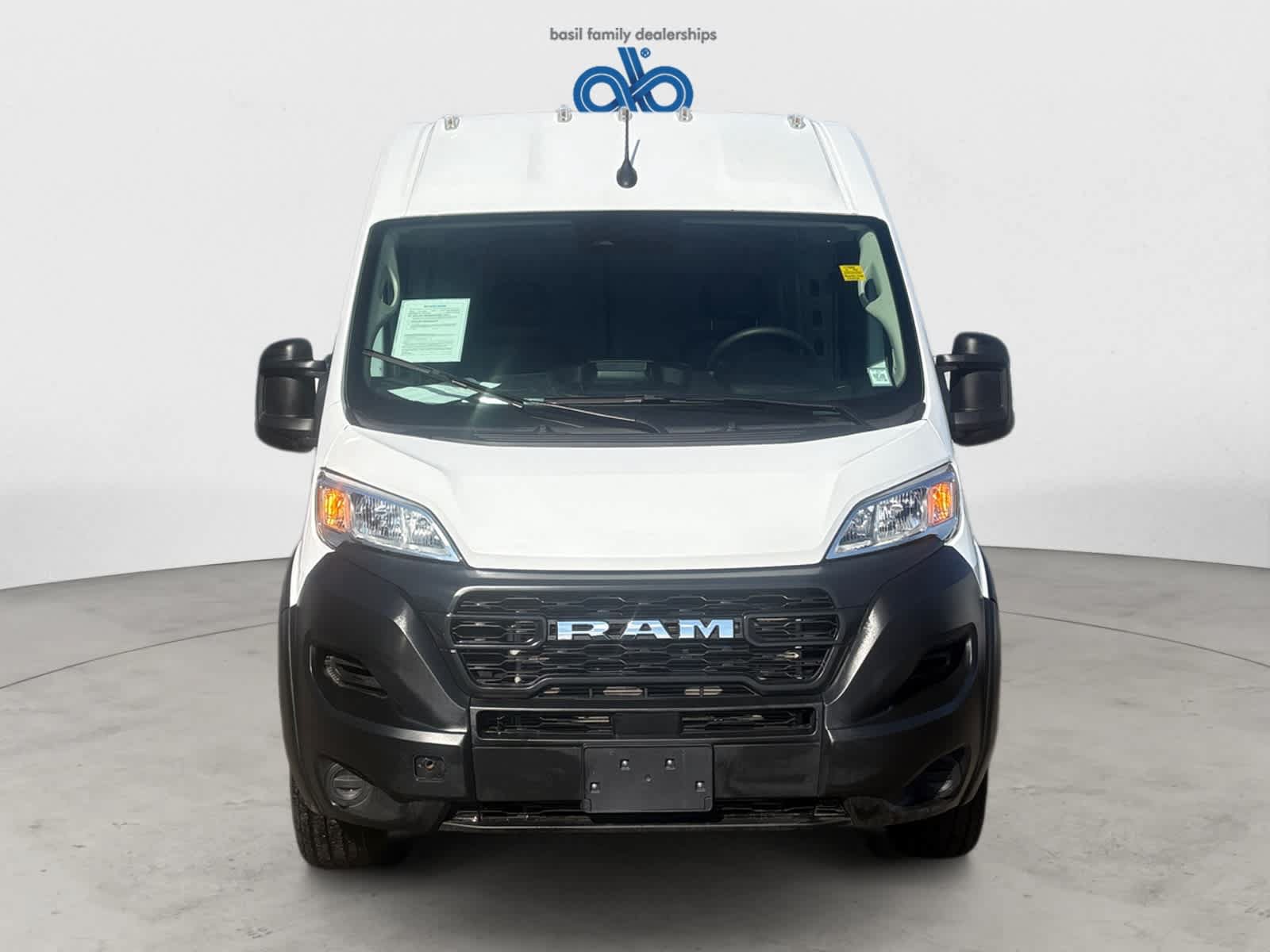 Used 2025 RAM ProMaster 2500 FWD image 8