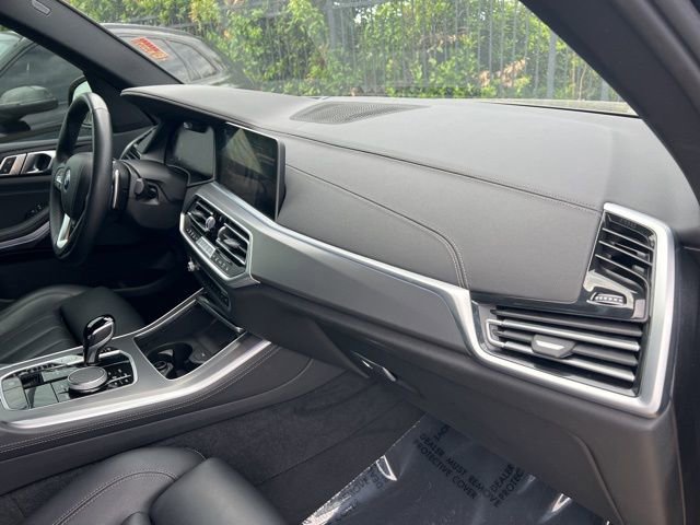 Used 2022 BMW X5 xDrive40i AWD/4WD image 31