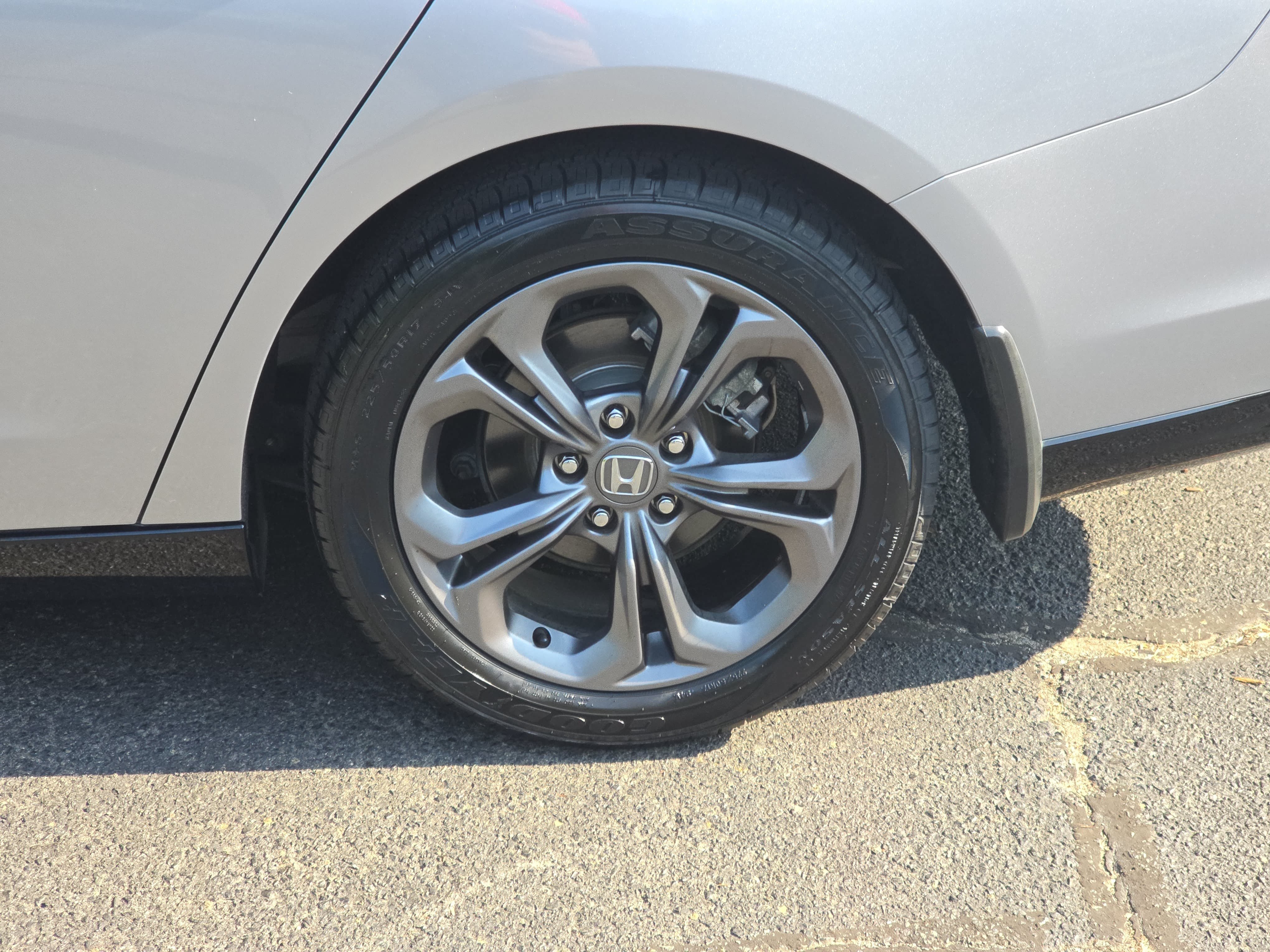 Used 2024 Honda Accord EX-L image 31