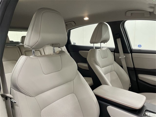 Certified 2024 Nissan Ariya AWD image 18