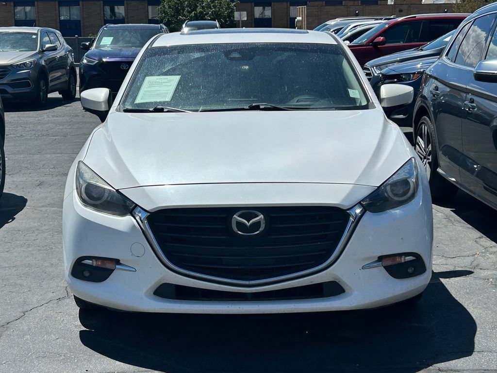 Used 2018 MAZDA MAZDA3 Grand Touring w/ Premium Equipment Package FWD image 2